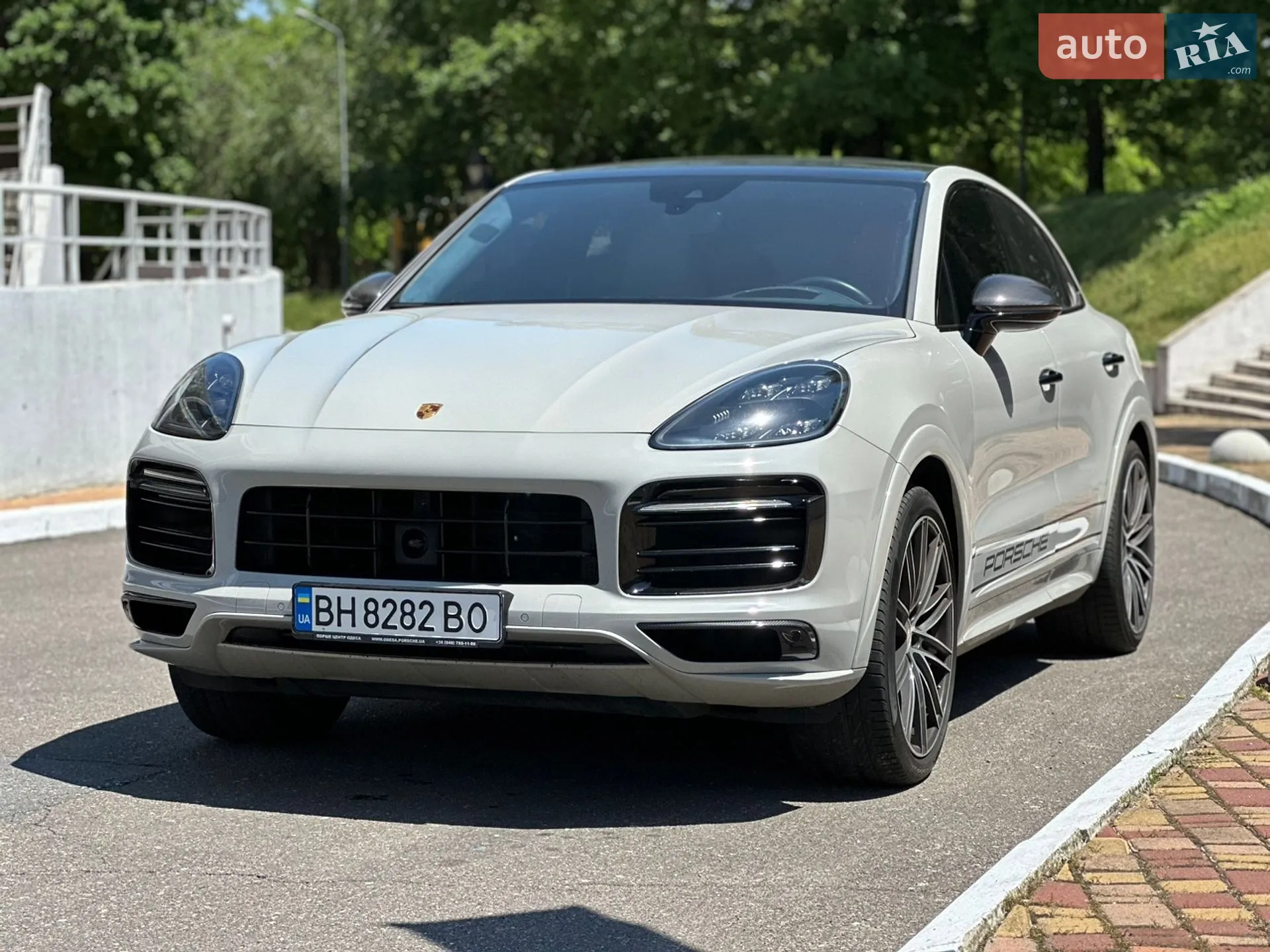 2022 Porsche Cayenne Coupe - мініатюра 19