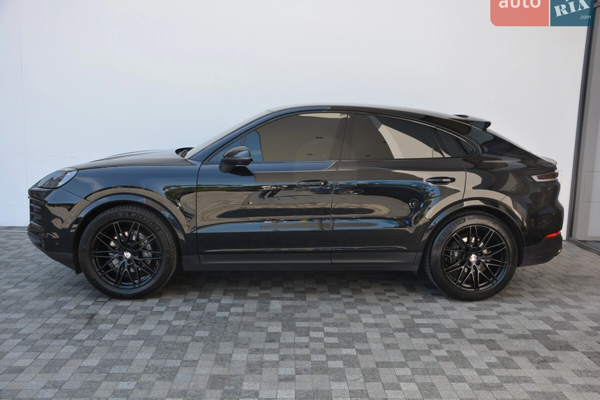 2023 Porsche Cayenne Coupe - мініатюра 2