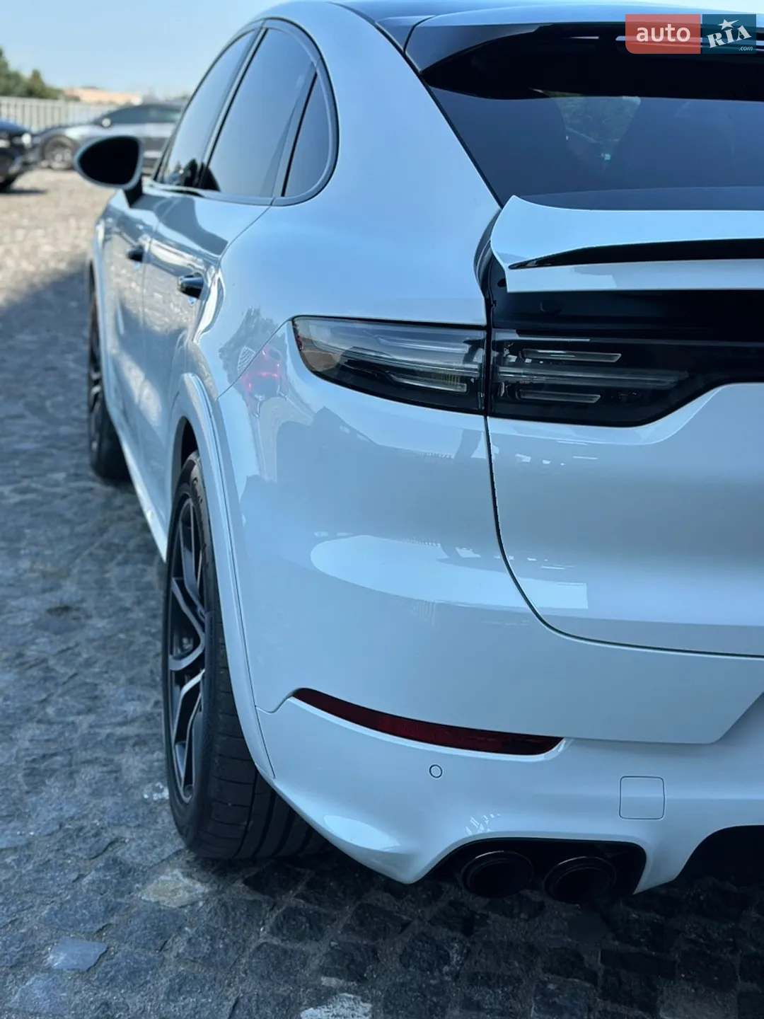 2020 Porsche Cayenne Coupe - мініатюра 14