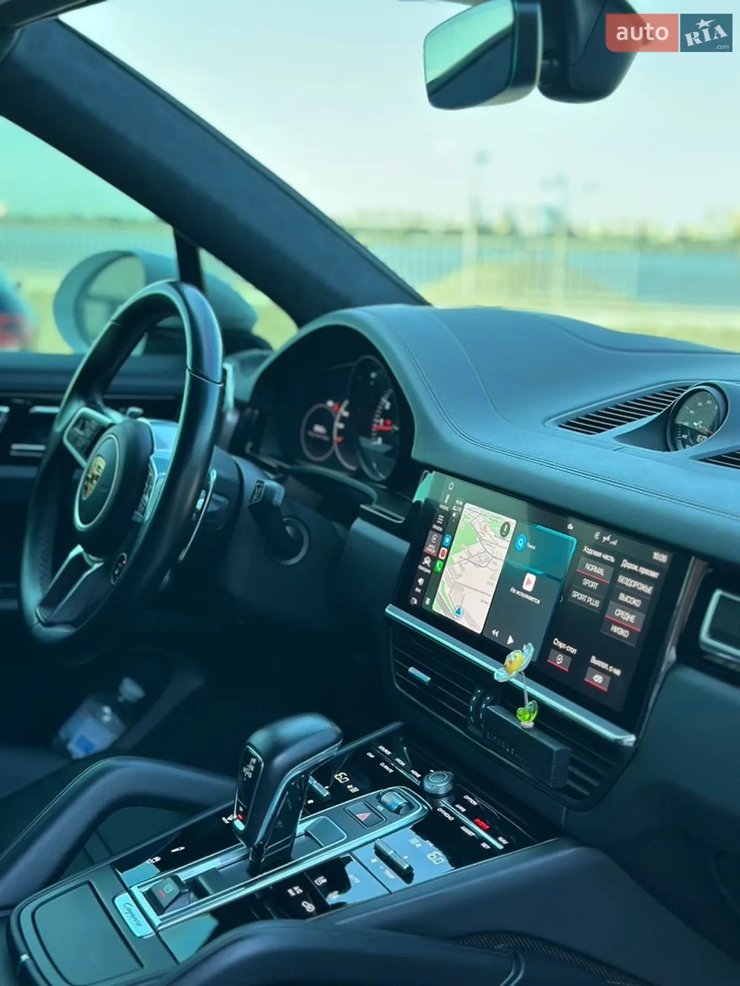 2020 Porsche Cayenne Coupe - мініатюра 22