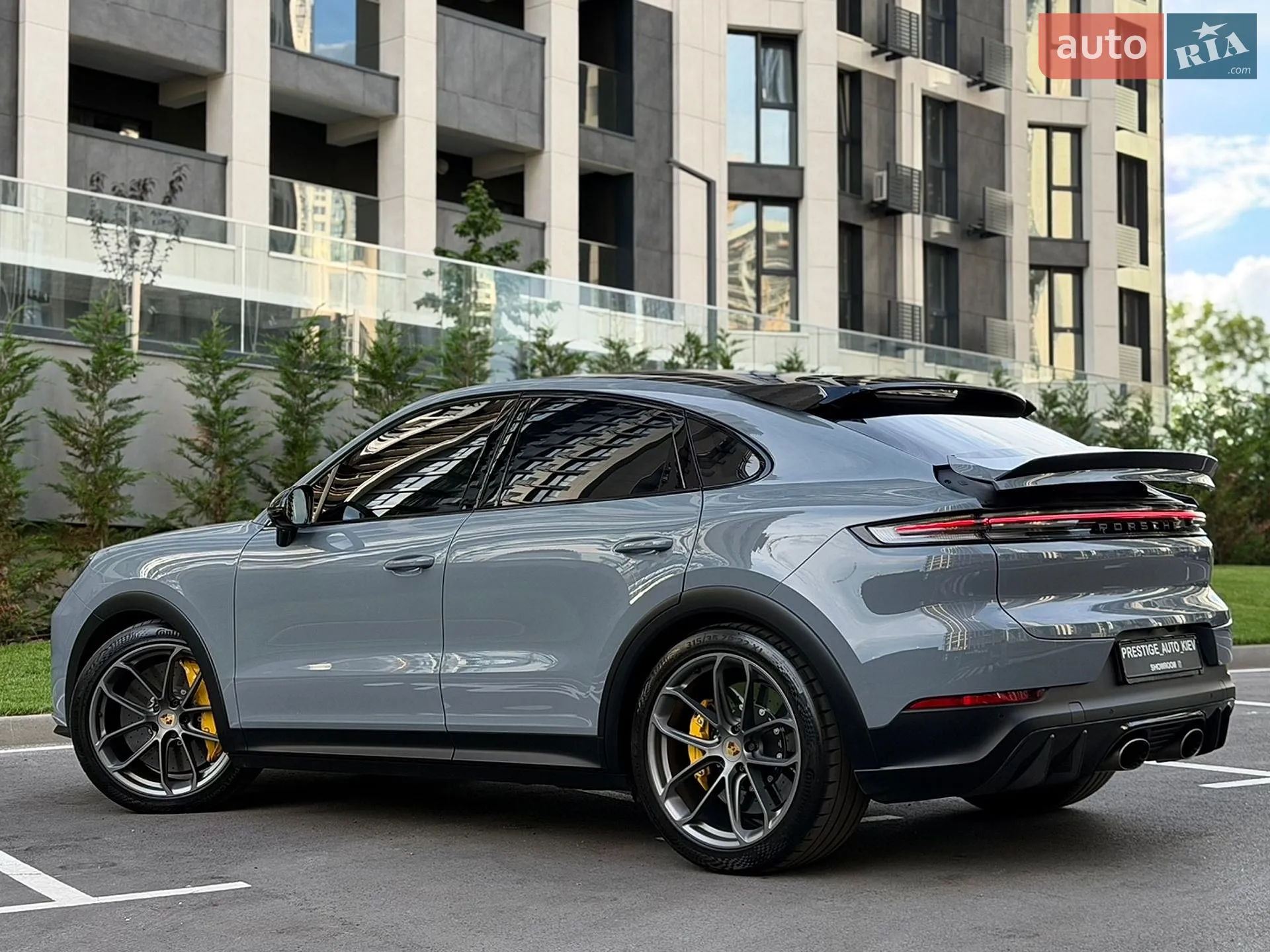 2023 Porsche Cayenne Coupe - мініатюра 32