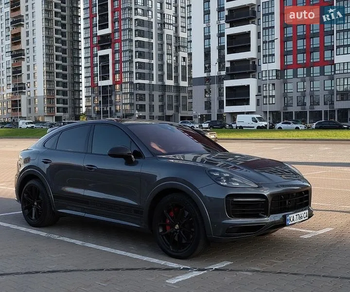 Porsche Cayenne Coupe 2022