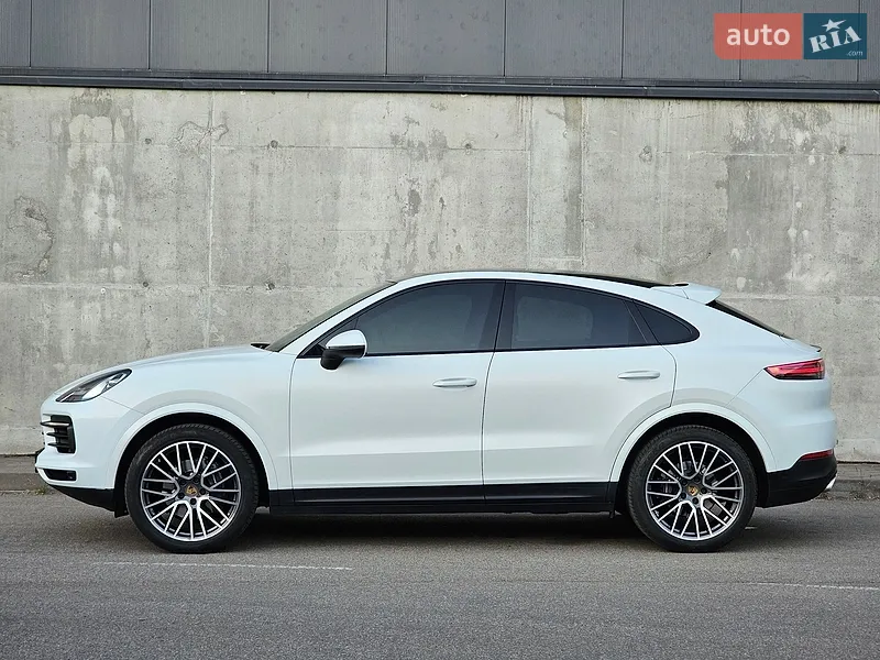 Porsche Cayenne Coupe