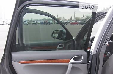 Внедорожник / Кроссовер Porsche Cayenne 2003 в 