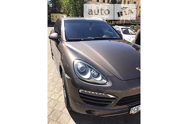 Внедорожник / Кроссовер Porsche Cayenne 2012 в Черновцах