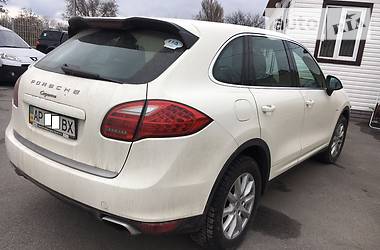 Внедорожник / Кроссовер Porsche Cayenne 2010 в Запорожье