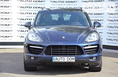 Внедорожник / Кроссовер Porsche Cayenne 2012 в Киеве