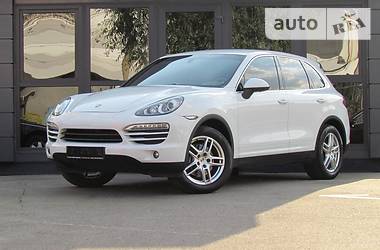 Внедорожник / Кроссовер Porsche Cayenne 2012 в Киеве