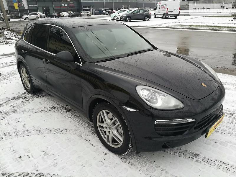 Внедорожник / Кроссовер Porsche Cayenne 2010 в Днепре