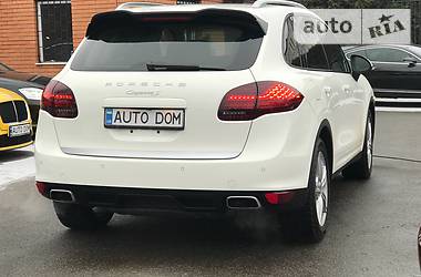  Porsche Cayenne 2012 в Киеве