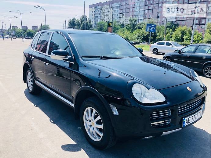 Внедорожник / Кроссовер Porsche Cayenne 2004 в Днепре