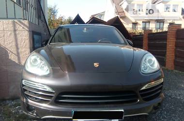 Внедорожник / Кроссовер Porsche Cayenne 2013 в Киеве