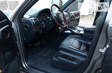 Позашляховик / Кросовер Porsche Cayenne 2009 в Чернівцях
