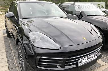 Внедорожник / Кроссовер Porsche Cayenne 2018 в Киеве