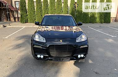 Внедорожник / Кроссовер Porsche Cayenne 2004 в 