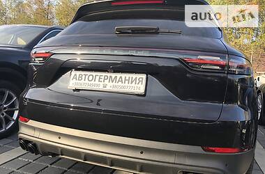 Внедорожник / Кроссовер Porsche Cayenne 2019 в Киеве