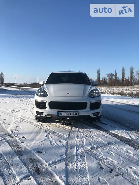 Позашляховик / Кросовер Porsche Cayenne 2014 в Києві