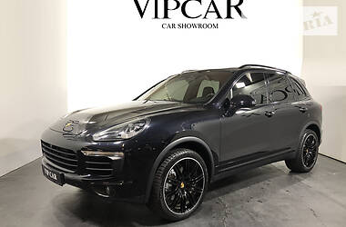 Внедорожник / Кроссовер Porsche Cayenne 2017 в 