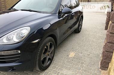 Внедорожник / Кроссовер Porsche Cayenne 2011 в 