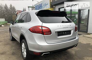 Внедорожник / Кроссовер Porsche Cayenne 2011 в Тернополе