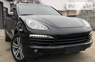 Внедорожник / Кроссовер Porsche Cayenne 2013 в Тернополе