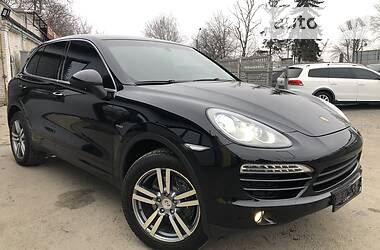 Внедорожник / Кроссовер Porsche Cayenne 2013 в Тернополе