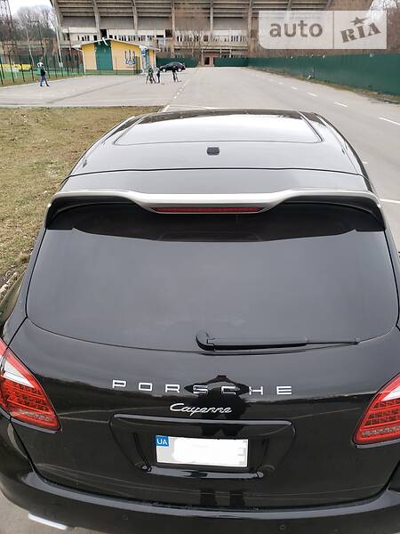 Позашляховик / Кросовер Porsche Cayenne 2014 в Івано-Франківську