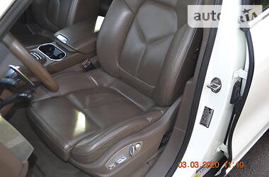 Позашляховик / Кросовер Porsche Cayenne 2010 в 