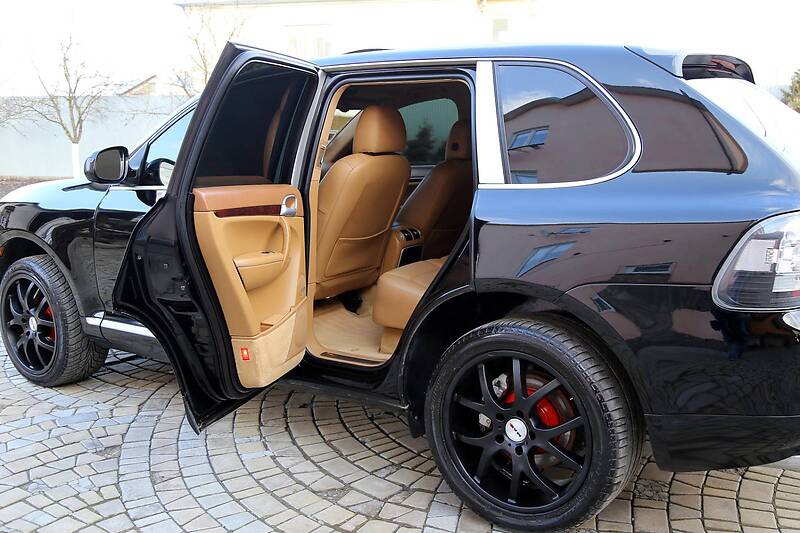 Позашляховик / Кросовер Porsche Cayenne 2004 в Тернополі