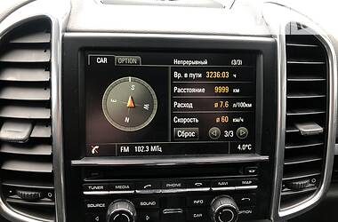 Внедорожник / Кроссовер Porsche Cayenne 2015 в 