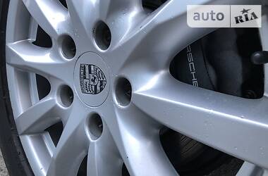 Позашляховик / Кросовер Porsche Cayenne 2013 в 