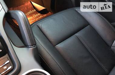 Позашляховик / Кросовер Porsche Cayenne 2013 в 