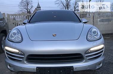Позашляховик / Кросовер Porsche Cayenne 2013 в 