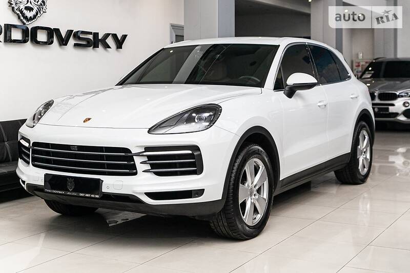 Позашляховик / Кросовер Porsche Cayenne 2018 в Одесі