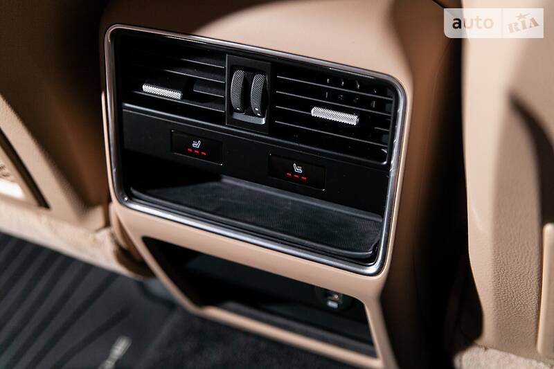 Позашляховик / Кросовер Porsche Cayenne 2018 в Одесі