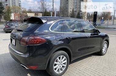 Внедорожник / Кроссовер Porsche Cayenne 2011 в Львове