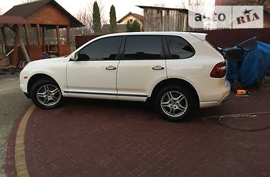 Позашляховик / Кросовер Porsche Cayenne 2008 в 