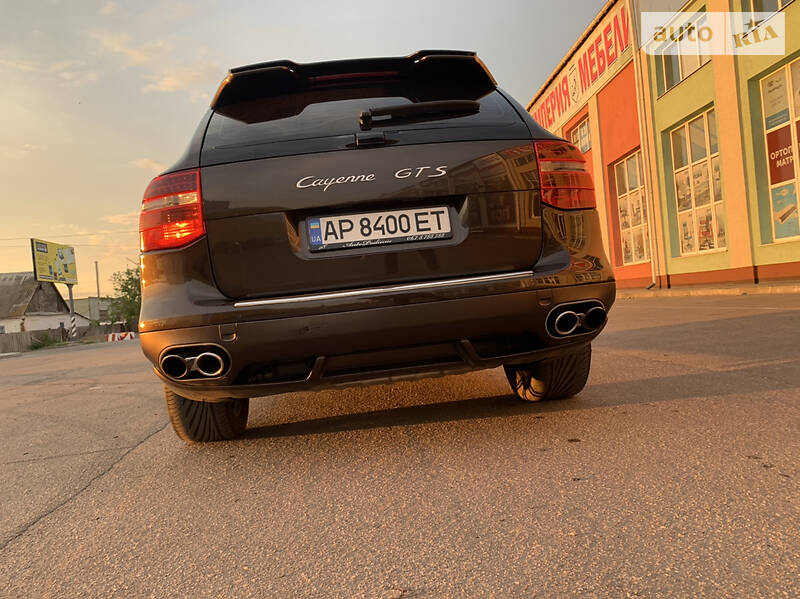 Позашляховик / Кросовер Porsche Cayenne 2008 в Мелітополі