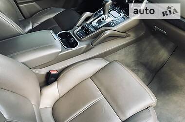 Внедорожник / Кроссовер Porsche Cayenne 2013 в 