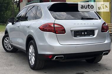 Внедорожник / Кроссовер Porsche Cayenne 2013 в Тернополе