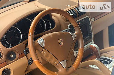 Позашляховик / Кросовер Porsche Cayenne 2007 в 