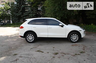 Позашляховик / Кросовер Porsche Cayenne 2011 в Харкові