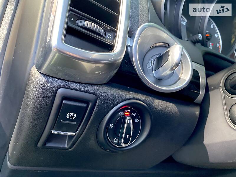 Позашляховик / Кросовер Porsche Cayenne 2015 в Дніпрі