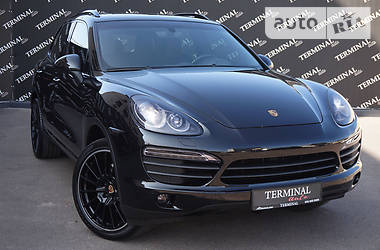 Внедорожник / Кроссовер Porsche Cayenne 2012 в Одессе