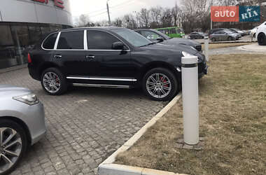 Внедорожник / Кроссовер Porsche Cayenne 2006 в 