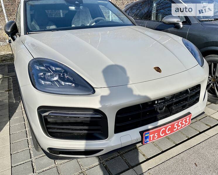 Внедорожник / Кроссовер Porsche Cayenne 2021 в Киеве фото 2 Внедорожник / Кроссовер Porsche Cayenne 2021 в Киеве