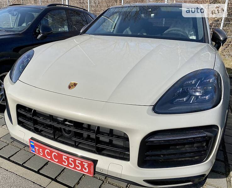 Внедорожник / Кроссовер Porsche Cayenne 2021 в Киеве фото 11 Внедорожник / Кроссовер Porsche Cayenne 2021 в Киеве