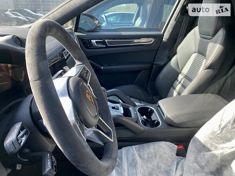 Внедорожник / Кроссовер Porsche Cayenne 2021 в Киеве фото 39 Внедорожник / Кроссовер Porsche Cayenne 2021 в Киеве