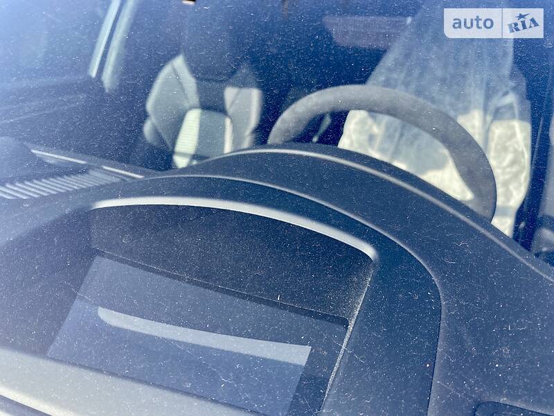 Внедорожник / Кроссовер Porsche Cayenne 2021 в Киеве фото 45 Внедорожник / Кроссовер Porsche Cayenne 2021 в Киеве