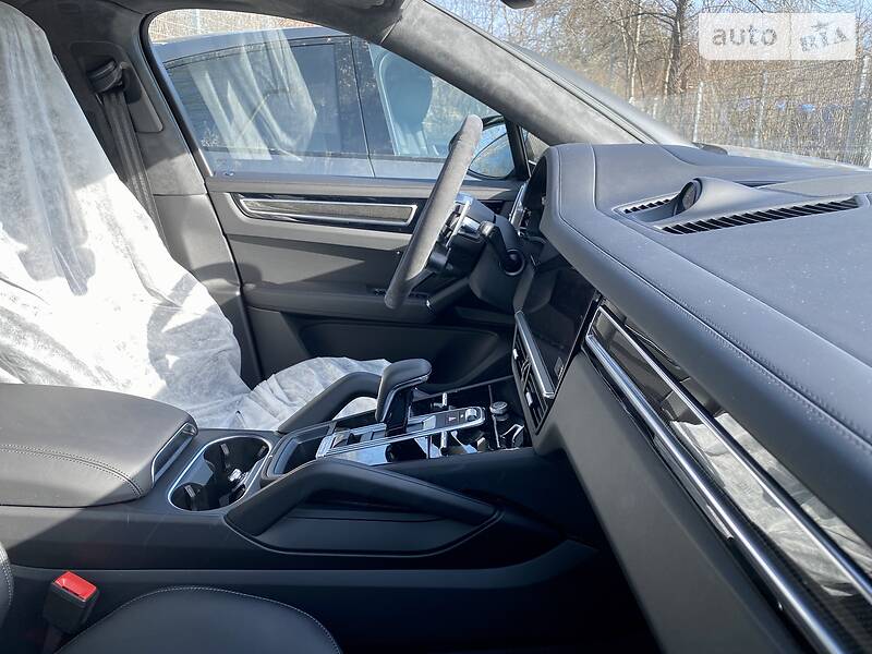 Внедорожник / Кроссовер Porsche Cayenne 2021 в Киеве фото 52 Внедорожник / Кроссовер Porsche Cayenne 2021 в Киеве
